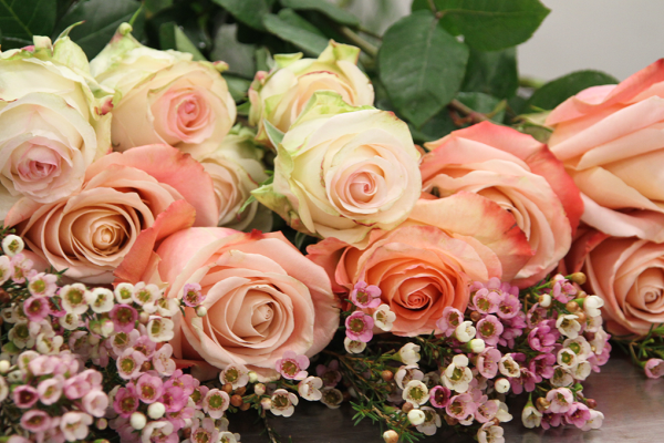 Bouquet de roses pastel